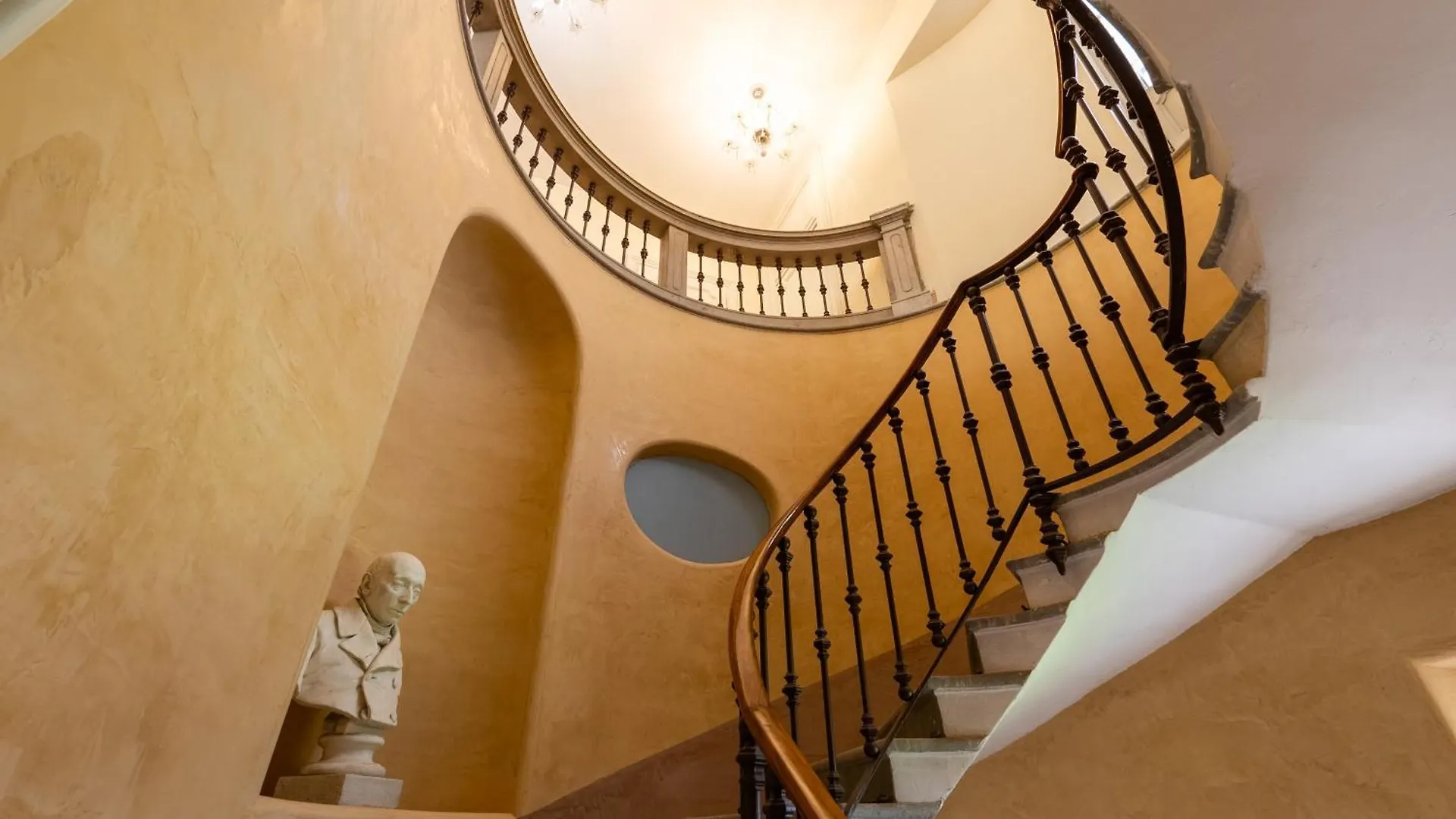 Hotel Villa Borghi Varano Borghi