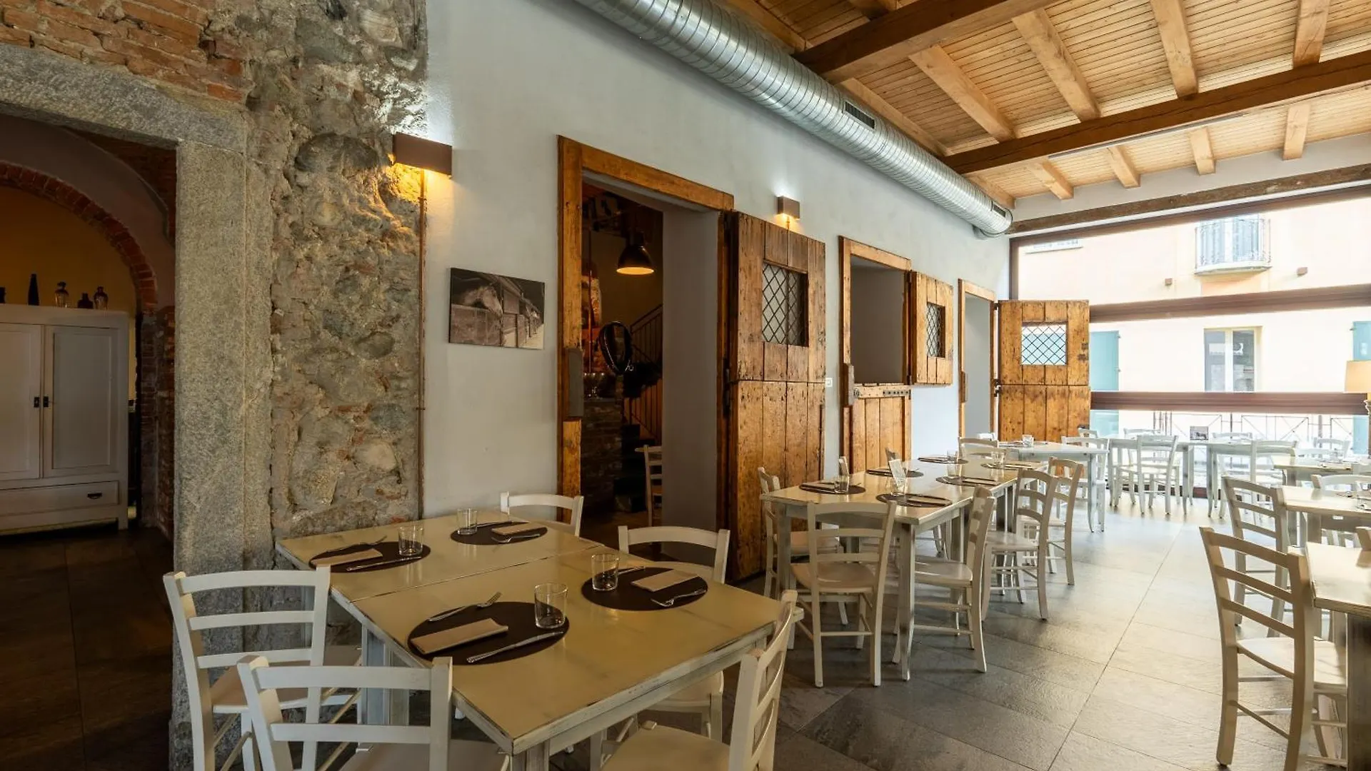 Hotel Villa Borghi Varano Borghi İtalya