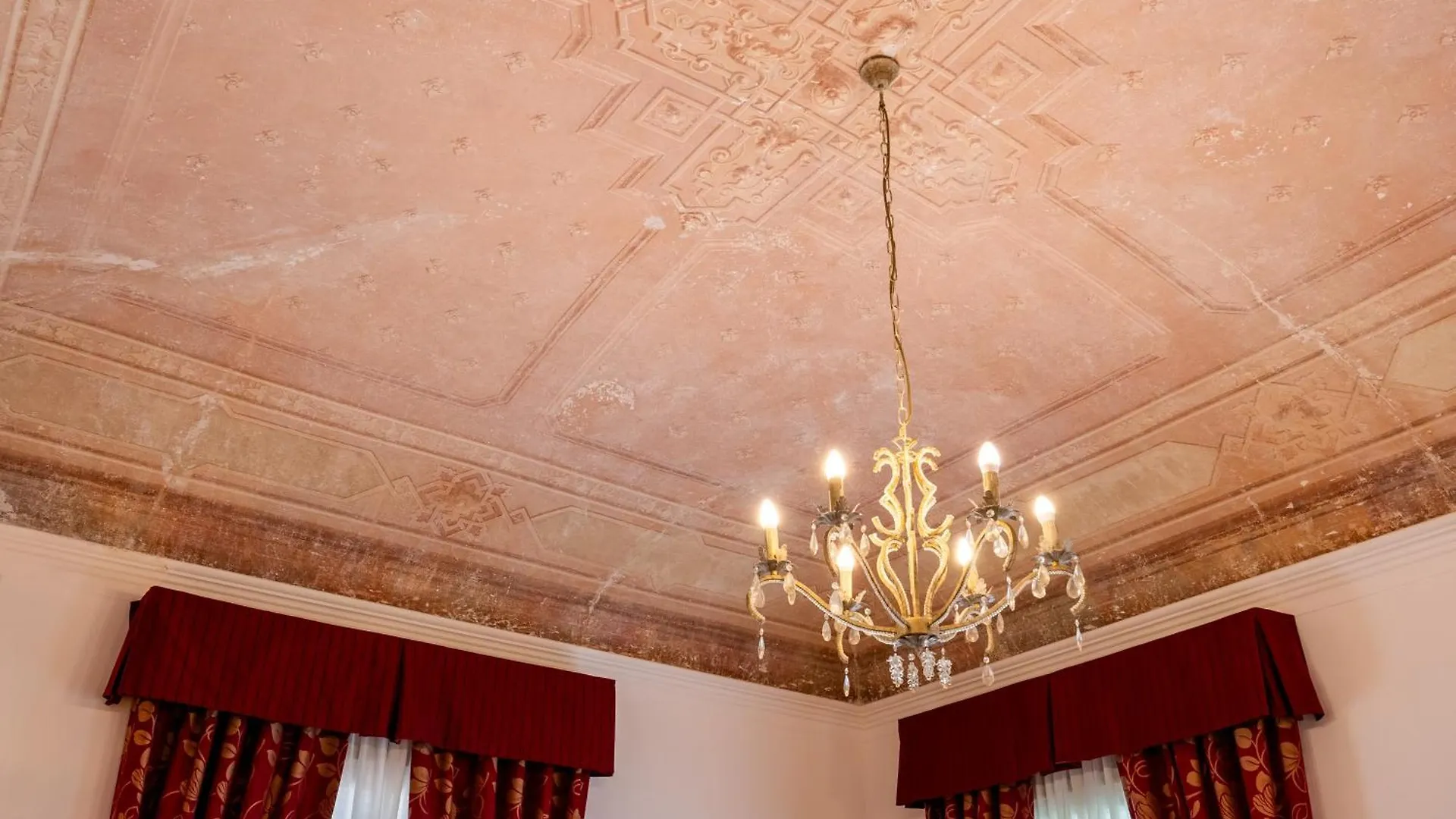 Hotel Villa Borghi Varano Borghi